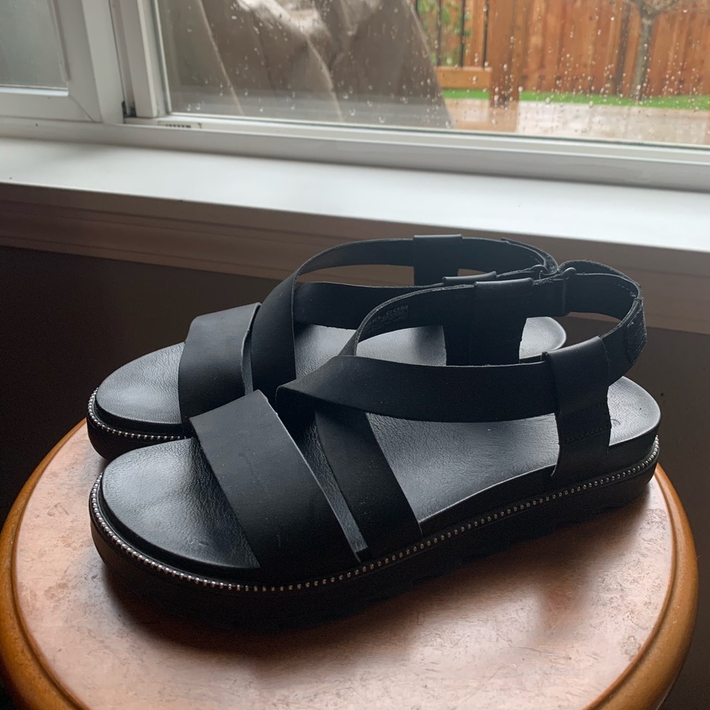 Sorel criss-cross sandals with silver detail